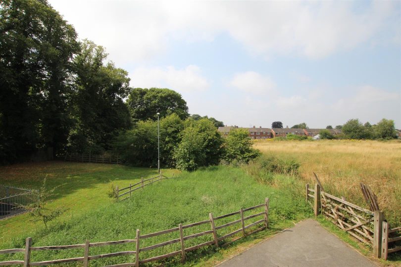 Plover Walk, Market Rasen