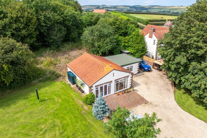 Flintwood Farm (147 Acres), Hemingby Road, Belchford