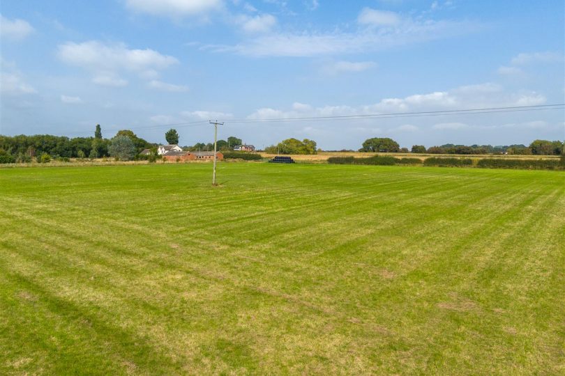 4.61 Acres – Grassland, Blankney Dales, Woodhall Spa