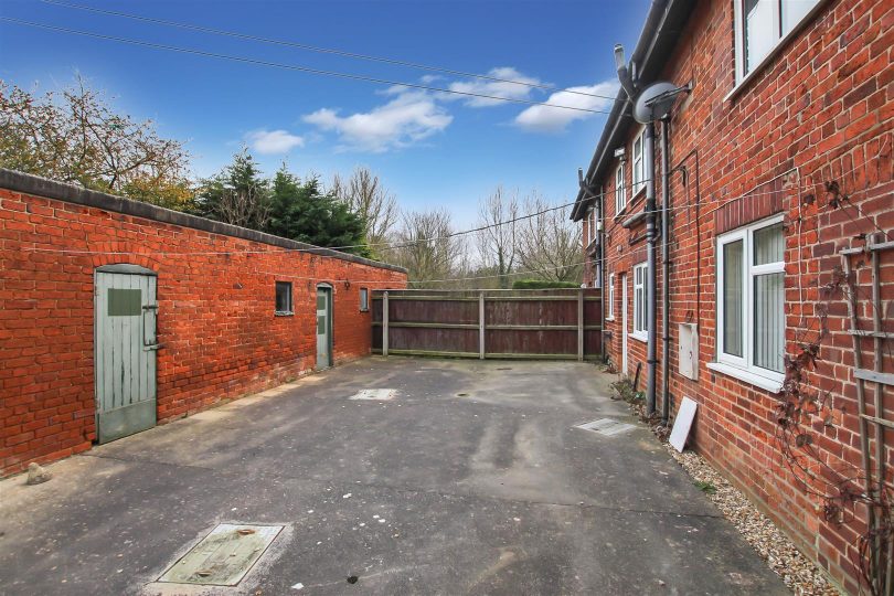 Middle Street, Glentworth, Gainsborough