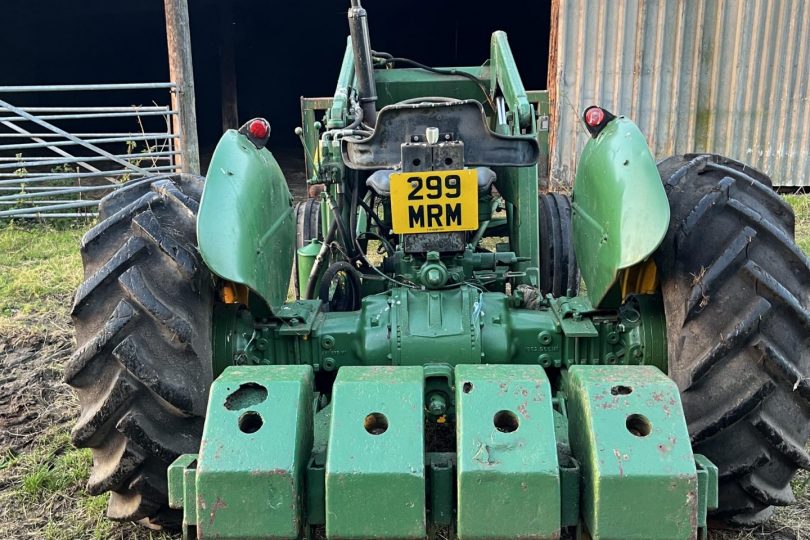 Lot 425 – MASSEY FERGUSON ‘INDUSTRIAL’ TRACTOR